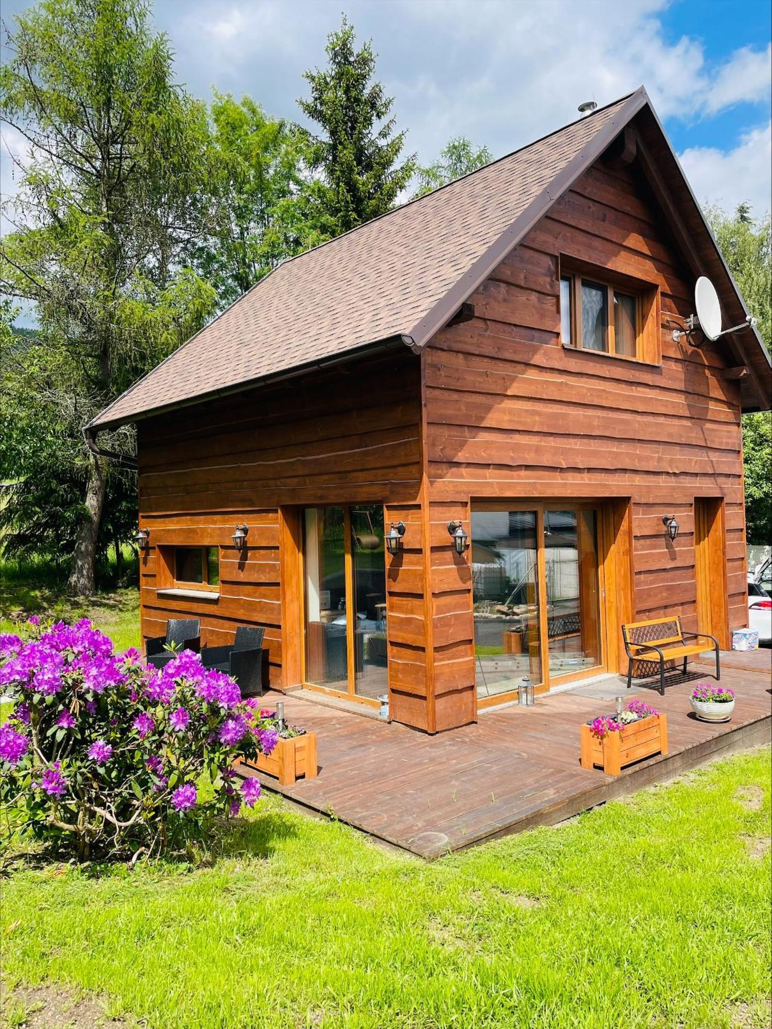 Srub V Oderi Villa Hroznetin Buitenkant foto
